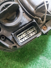 Laden Sie das Bild in den Galerie-Viewer, Frontscheinwerfer Volvo V50 30698889 0301198273 Links Scheinwerfer Headlight SCH5269271141sz