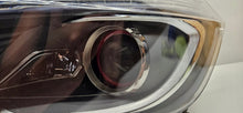 Laden Sie das Bild in den Galerie-Viewer, Frontscheinwerfer Mercedes-Benz W176 A1768205261 Xenon Links Headlight SCH3133571623jm