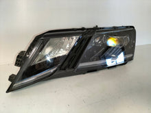 Laden Sie das Bild in den Galerie-Viewer, Frontscheinwerfer Skoda Octavia III 5E1941015E Links Scheinwerfer Headlight SCH9121842156uo
