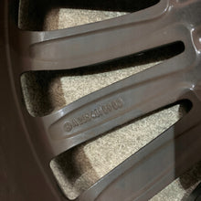 Laden Sie das Bild in den Galerie-Viewer, 1x Alufelge 18 Zoll 7.5&quot; 5x112 A2054010900 Mercedes-Benz W205 Rim Wheel