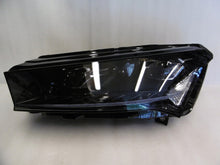 Laden Sie das Bild in den Galerie-Viewer, Frontscheinwerfer Skoda Enyaq 5LB941015A Full LED Links Scheinwerfer Headlight