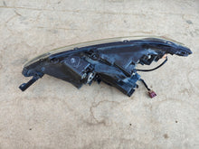 Laden Sie das Bild in den Galerie-Viewer, Frontscheinwerfer Mitsubishi Outlander I P5584R Rechts Scheinwerfer Headlight SCH2615822562gy