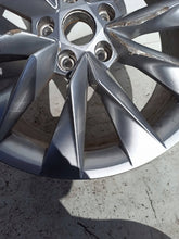 Laden Sie das Bild in den Galerie-Viewer, 1x Alufelge 19 Zoll 8.0&quot; 5x112 45ET 5LA601025 Skoda Enyaq Rim Wheel