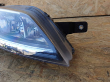 Laden Sie das Bild in den Galerie-Viewer, Frontscheinwerfer Opel Movano C 1440924580 Rechts Scheinwerfer Headlight SCH2282541587bx