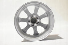 Laden Sie das Bild in den Galerie-Viewer, 4x Alufelge 17 Zoll 7.5" 5x120 37ET Glanz Silber 6796243 BMW 4 F36 3 F30 F32 F33 FEL6586379141wv