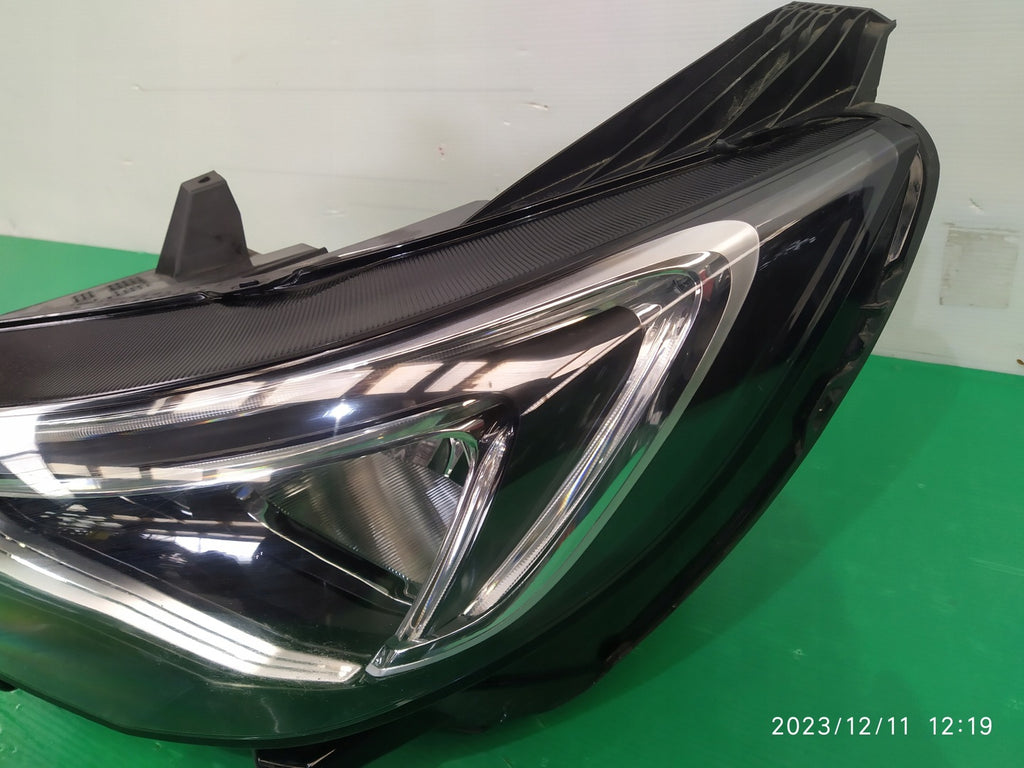 Frontscheinwerfer Opel Grandland X YP00015780 LED Ein Stück (Rechts oder Links) SCH3232325542lr