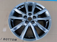 Laden Sie das Bild in den Galerie-Viewer, 1x Alufelge 18 Zoll 7.0&quot; 5x114.3 50ET Matt Silber 9965337080 Mazda Cx-3