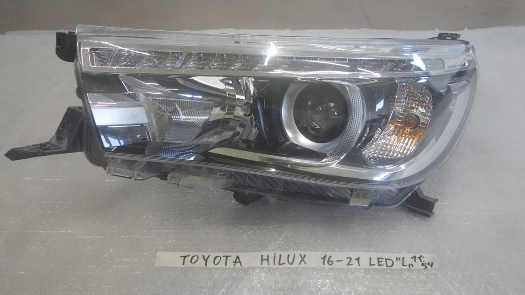 Frontscheinwerfer Toyota Hilux VIII LED Links Scheinwerfer Headlight SCH2281659128zg