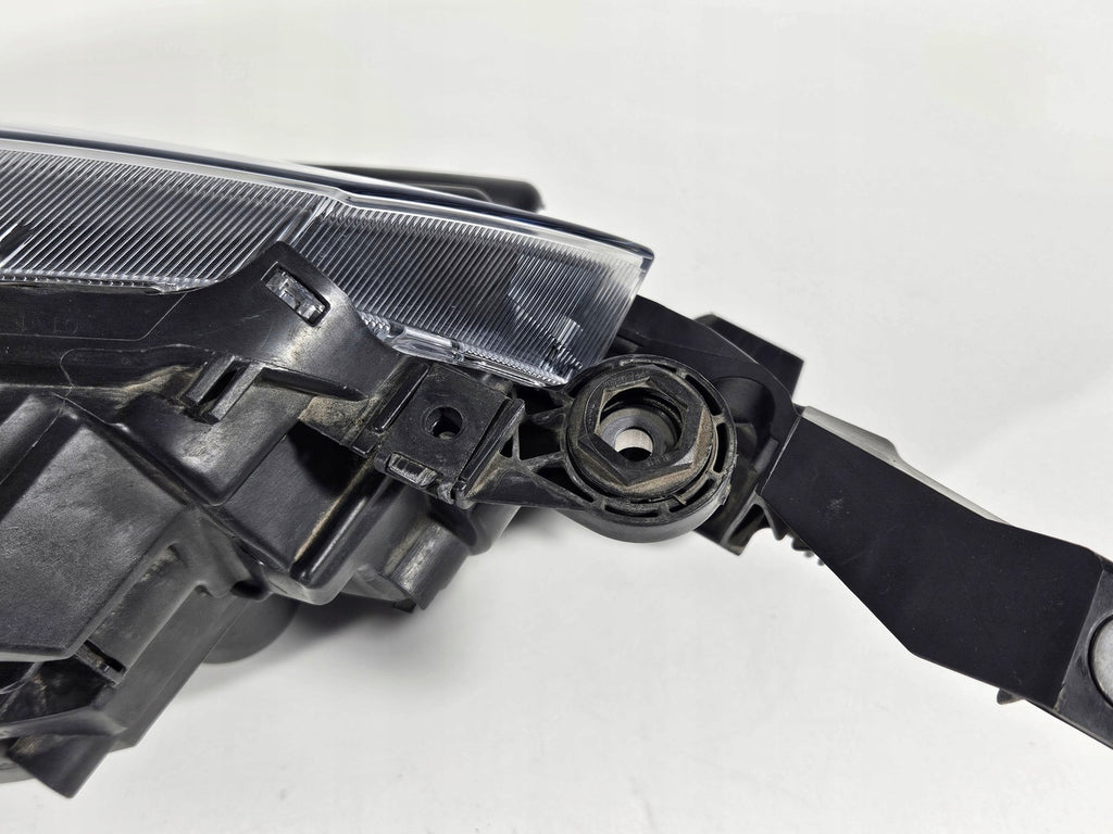 Frontscheinwerfer Seat I Ibiza V 6F1941015B LED Ein Stück (Rechts oder Links)