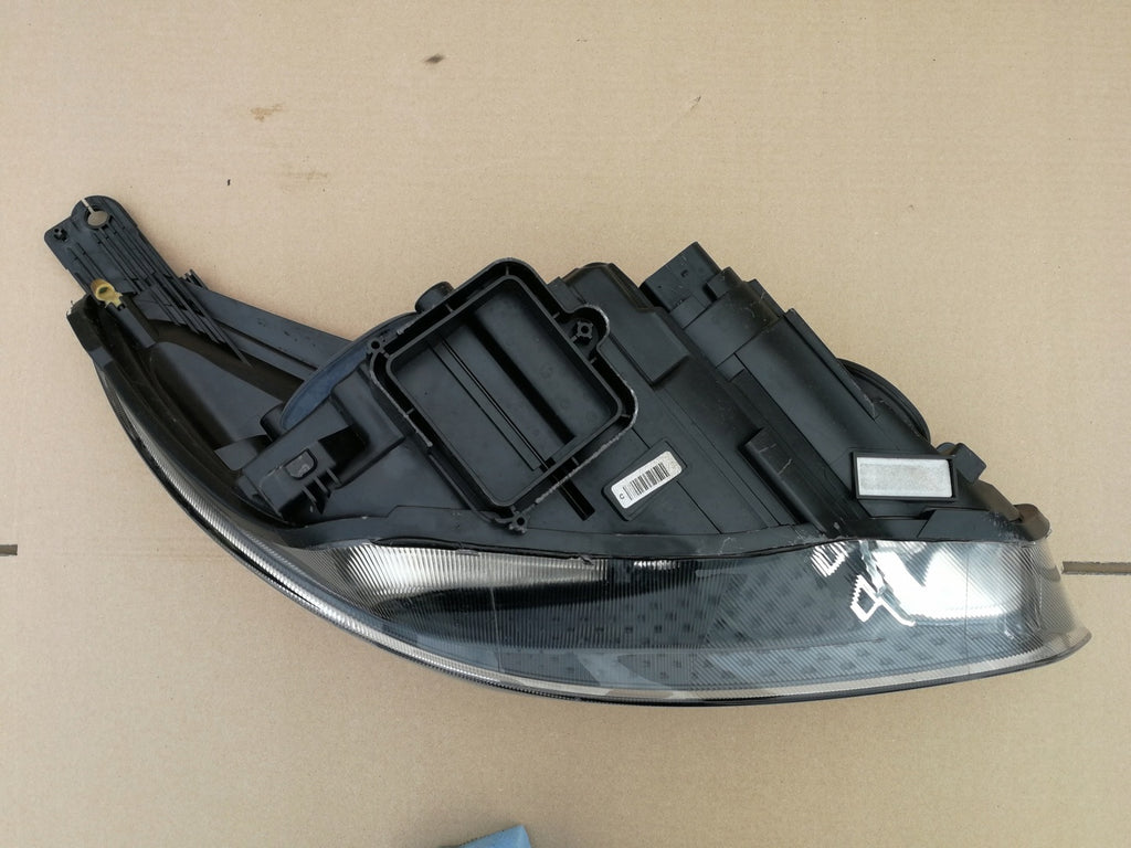 Frontscheinwerfer Ford Focus III F1EB-13W030-ED Links Scheinwerfer Headlight SCH3243040990lb