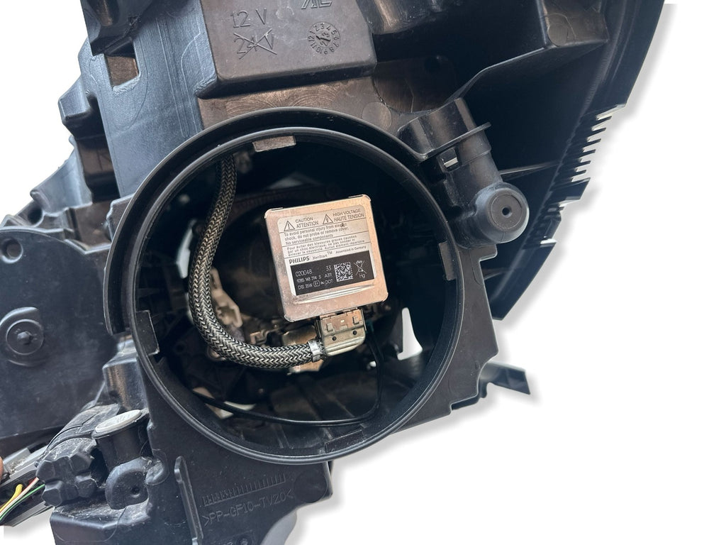 Frontscheinwerfer Mercedes-Benz W246 A2468200439 Xenon Rechts Headlight SCH3001308003no