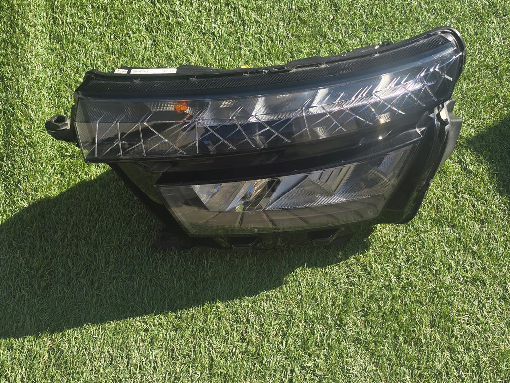 Frontscheinwerfer Skoda Kamiq 658941015 LED Links Scheinwerfer Headlight SCH6374527330ac