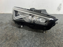 Laden Sie das Bild in den Galerie-Viewer, Frontscheinwerfer Seat Leon 5FB941008F Rechts Scheinwerfer Headlight SCH2236116358zz