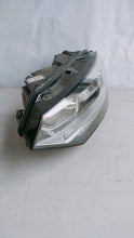 Laden Sie das Bild in den Galerie-Viewer, Frontscheinwerfer VW Touran 5TB941035B Full LED Links Scheinwerfer Headlight