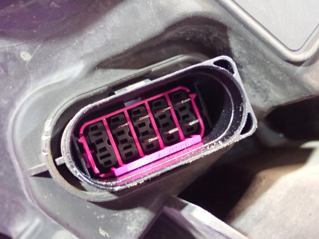 Frontscheinwerfer Skoda Fabia II 17308802R Rechts Scheinwerfer Headlight