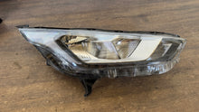 Laden Sie das Bild in den Galerie-Viewer, Frontscheinwerfer Ford Transit Connect KT1B-13W029-AF Rechts Headlight SCH1363035327kd