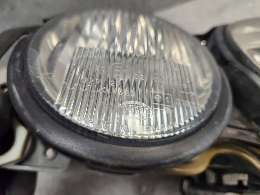 Frontscheinwerfer Mercedes-Benz W210 W210SCZ Xenon Links Scheinwerfer Headlight SCH8553389443ut