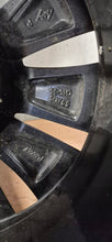 Load image into Gallery viewer, 1x Alufelge 15 Zoll 5.5" 4x100 36ET Glanz Silber 403000622R Renault Twingo I FEL1201544019vp