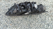 Laden Sie das Bild in den Galerie-Viewer, Frontscheinwerfer Renault Kangoo 260608411R Links Scheinwerfer Headlight SCH3621023129ga