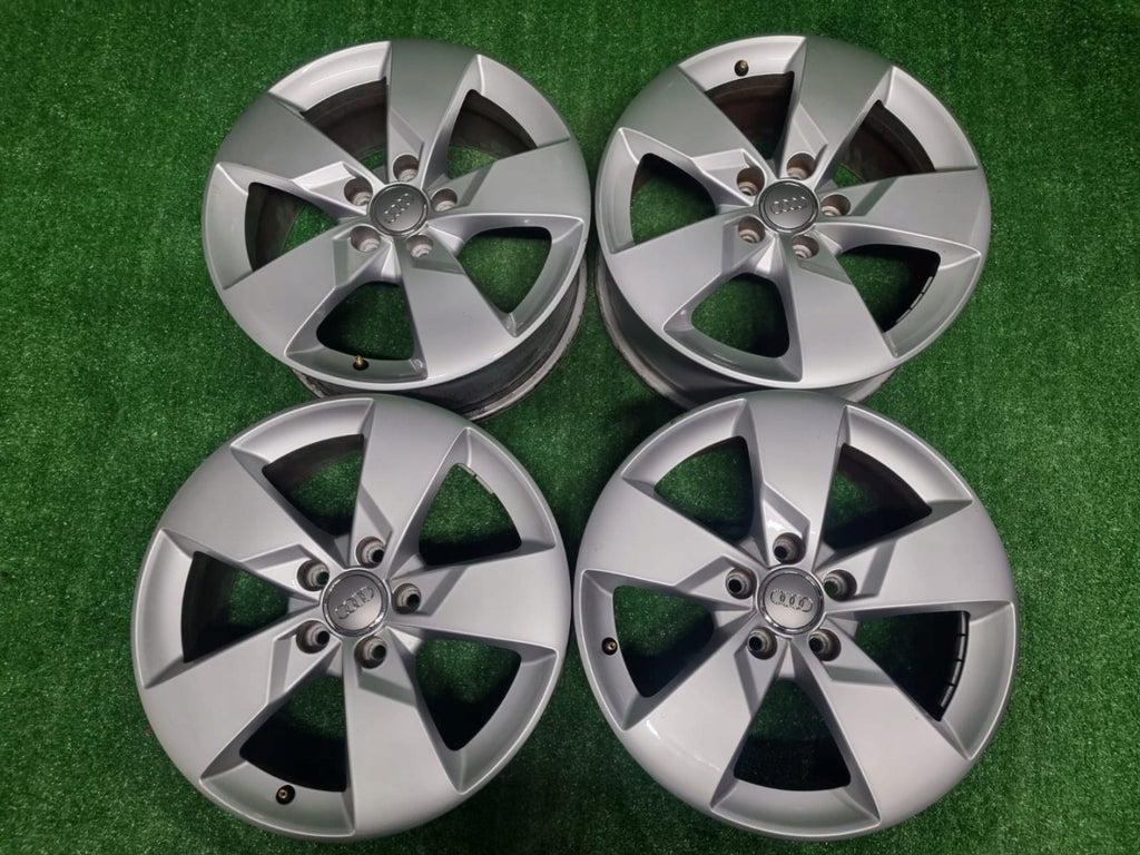 4x Alufelge 17 Zoll 7.0" 5x112 47ET Glanz Silber 8S0601025J Audi Tt Rim Wheel FEL6999955683kz