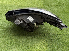 Laden Sie das Bild in den Galerie-Viewer, Frontscheinwerfer Renault Captur 260104525R Full LED Rechts Headlight SCH8318119629zl