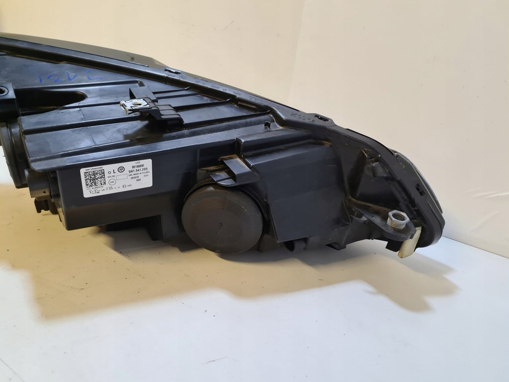 Frontscheinwerfer VW Golf VIII 5H1941005 5H1941006 Full LED Rechts oder Links SCH7052151785ek