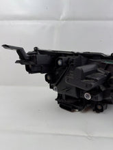 Load image into Gallery viewer, Frontscheinwerfer Toyota Yaris Cross 0D-314 LED Ein Satz Scheinwerfer Headlight SCH9798134520yj