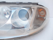 Laden Sie das Bild in den Galerie-Viewer, Frontscheinwerfer VW Passat 3B0941015AN 1EL00835001 Ein Satz Headlight SCH7810432001ab