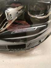 Laden Sie das Bild in den Galerie-Viewer, Frontscheinwerfer Mercedes-Benz W206 A2069068104 Full LED Links Headlight SCH9783032672ep