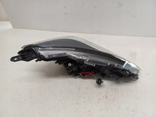 Load image into Gallery viewer, Frontscheinwerfer Toyota Yaris Links Scheinwerfer Headlight