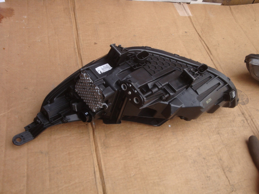 Frontscheinwerfer Hyundai I30 G4921-21050 92101-G4120 Full LED Rechts oder Links