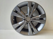 Laden Sie das Bild in den Galerie-Viewer, 1x Alufelge 18 Zoll 7.5&quot; 5x112 A2464010400 Mercedes-Benz Rim Wheel