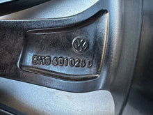Load image into Gallery viewer, 1x Alufelge 17 Zoll 7.5" 5x112 5H0601025D VW Golf VIII I Rim Wheel FEL9068104590on
