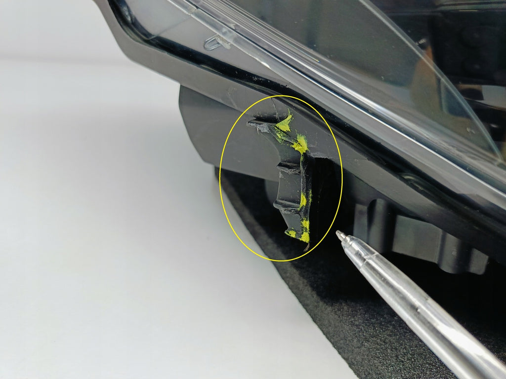 Frontscheinwerfer Toyota Yaris OD-197 OD-199 LED Rechts Scheinwerfer Headlight