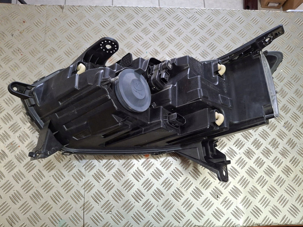 Frontscheinwerfer Dacia Sandero III 260102586R Rechts Scheinwerfer Headlight SCH3213032767zu