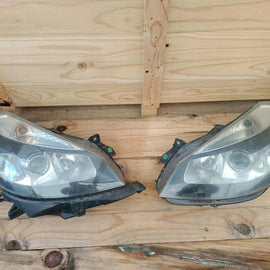 Frontscheinwerfer Renault Clio III 8200261610 8200261612 Ein Satz Headlight SCH9052613176ki