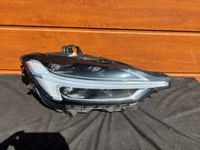 Laden Sie das Bild in den Galerie-Viewer, Frontscheinwerfer Volvo 31656615 Full LED Rechts Scheinwerfer Headlight SCH7175344561xl