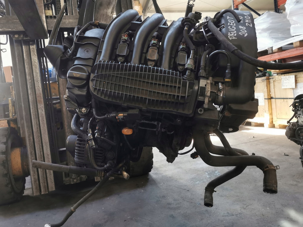Motor Peugeot 208 I ZM01 1.0 VTI 68PS 50kW Benzin Engine Komplett