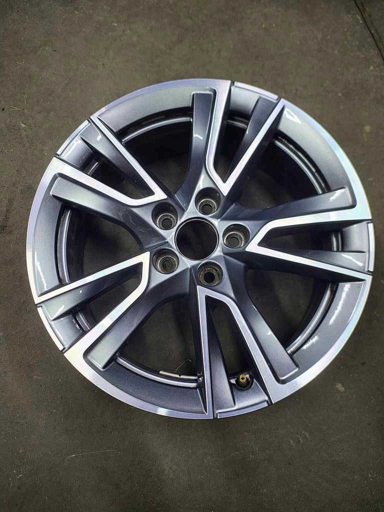 1x Alufelge 16 Zoll 6.0" 5x100 45ET 6VA601025 Audi Fabia Scala Rapid Rim Wheel