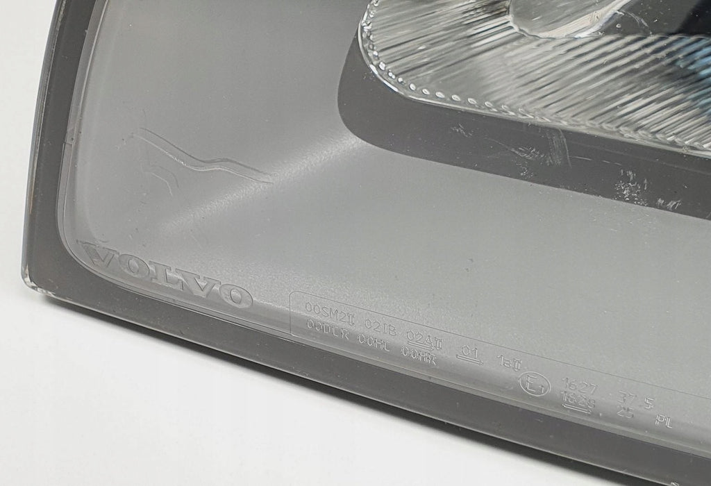 Frontscheinwerfer Volvo S40 30698885 Links Scheinwerfer Headlight SCH3778663222cb