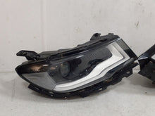 Load image into Gallery viewer, Frontscheinwerfer Jeep Compass 68643493AA Bi-Xenon Ein Stück (Rechts oder Links) SCH3180615587al