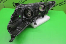 Load image into Gallery viewer, Frontscheinwerfer Toyota Verso 81110-0F161-00 Rechts Scheinwerfer Headlight SCH2140916440rx