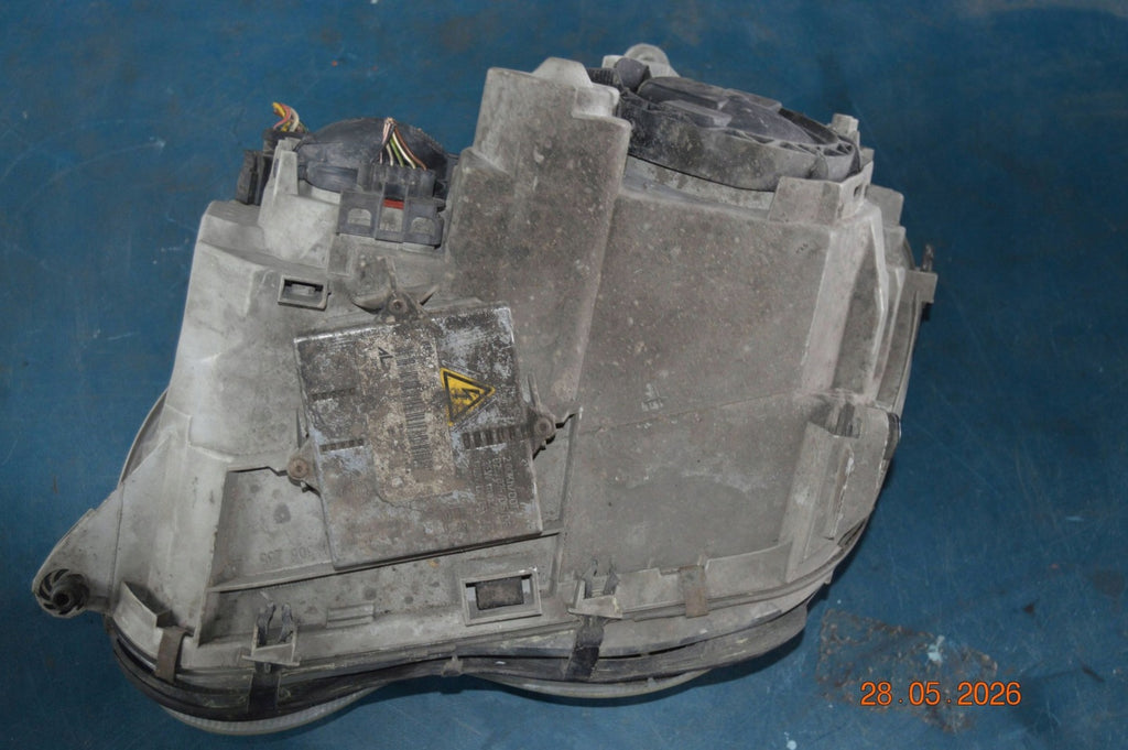 Frontscheinwerfer Mercedes-Benz W203 A2038203861 0301166176 Rechts Headlight SCH5952419730qn