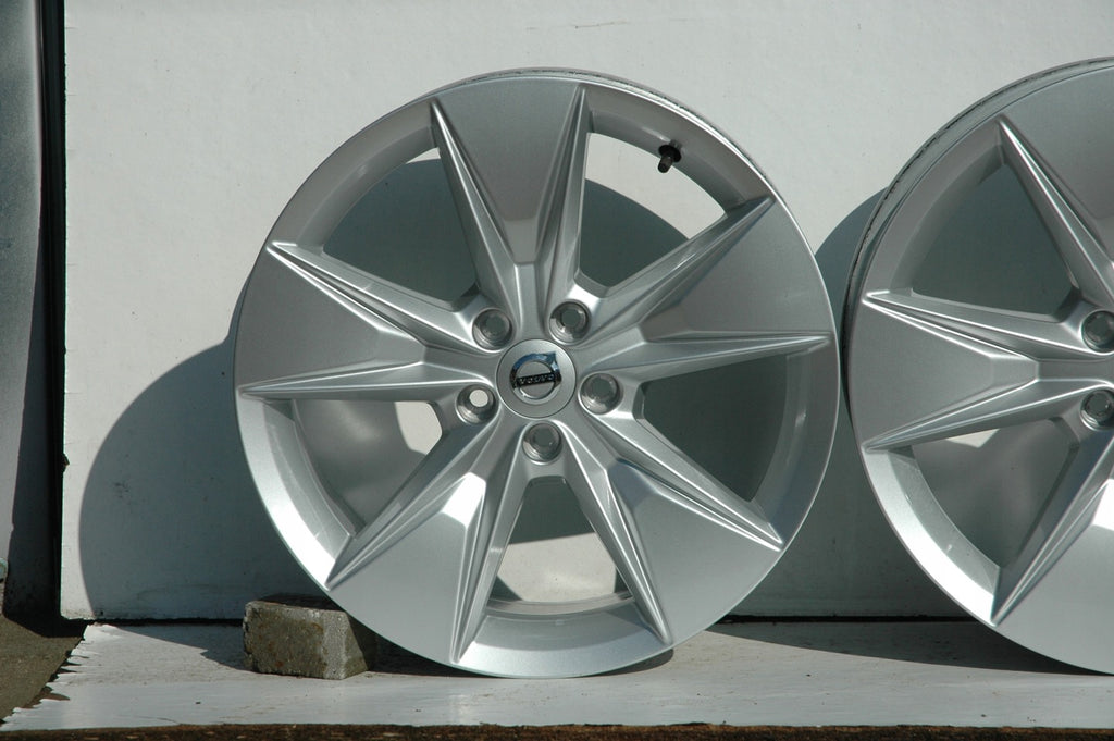 4x Alufelge 18 Zoll 7.5" 5x108 50ET 31680200 Volvo V60 Rim Wheel FEL8707712316cr