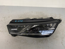 Laden Sie das Bild in den Galerie-Viewer, Frontscheinwerfer Skoda Octavia IV 5E4941015A LED Links Scheinwerfer Headlight SCH3523133547jy