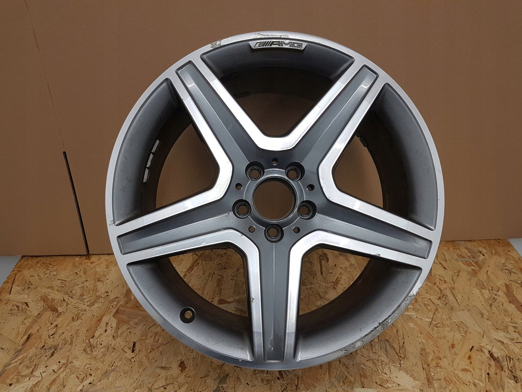 1x Alufelge 19 Zoll 8.0" 5x112 43,5ET 8JX19, ET435 Mercedes-Benz Gla Amg