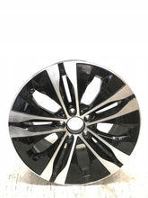 Laden Sie das Bild in den Galerie-Viewer, 1x Alufelge 18 Zoll 8.5&quot; 5x112 52ET A2064015200 Mercedes-Benz C-Class Rim Wheel