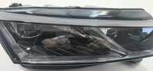 Laden Sie das Bild in den Galerie-Viewer, Frontscheinwerfer Skoda Octavia I 5E4941016 LED Rechts Scheinwerfer Headlight SCH7139264412hp
