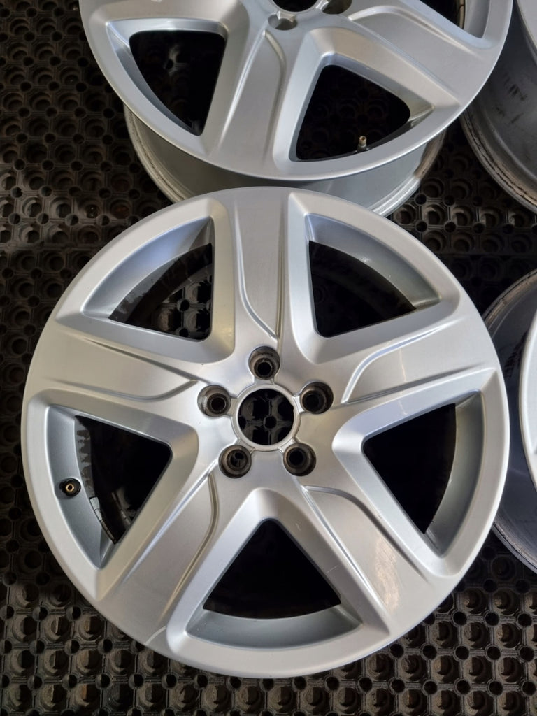 1x Alufelge 18 Zoll 7.0" 5x112 38ET Glanz Silber 4G9601025C Audi A6 Rim Wheel FEL2986992344fh