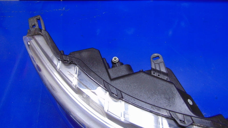Frontscheinwerfer Mercedes-Benz Qashqai II J11 1313899R Rechts Headlight SCH2010317943oz